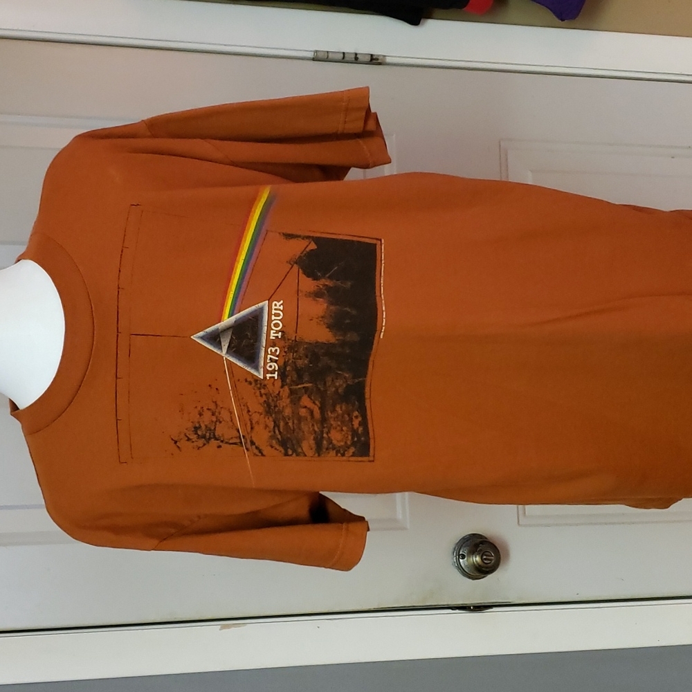 Pink Floyd shirt, size L